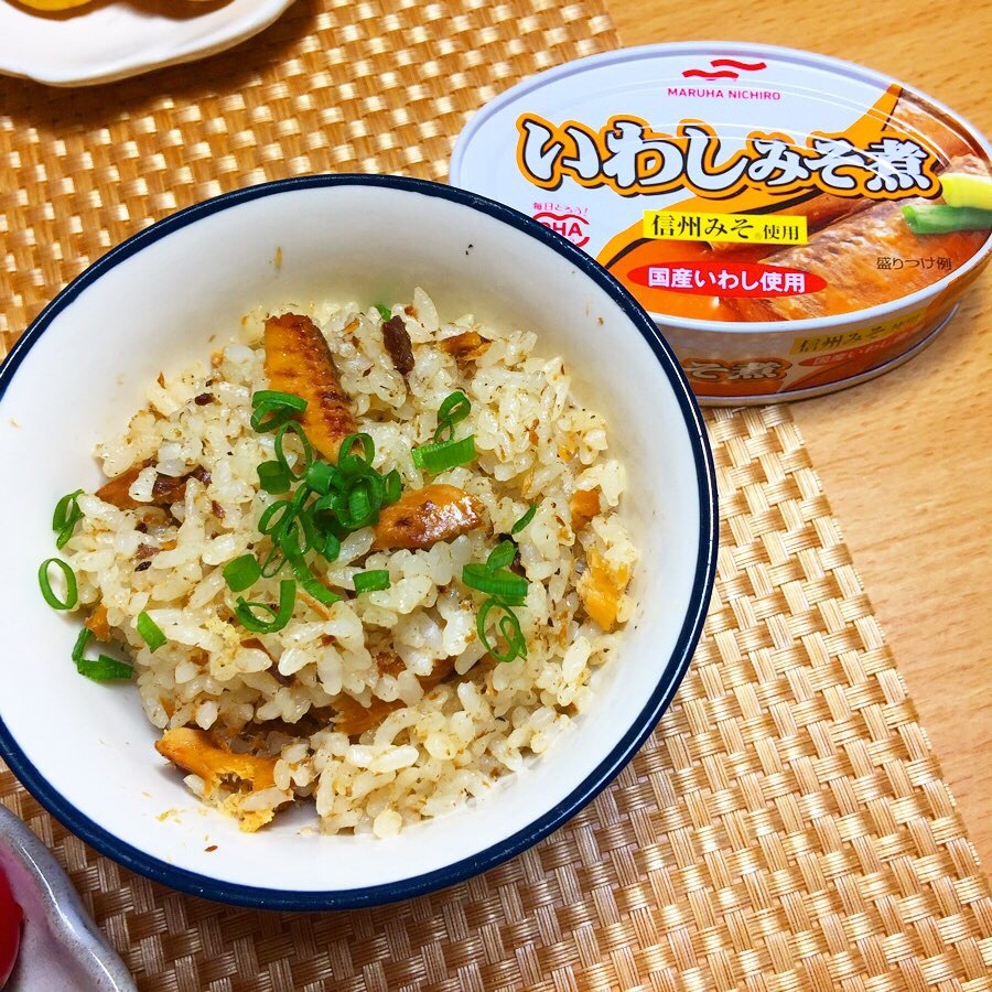 いわしみそ煮缶deかんたん混ぜご飯｜Oishiine!!（おいしいね!!）