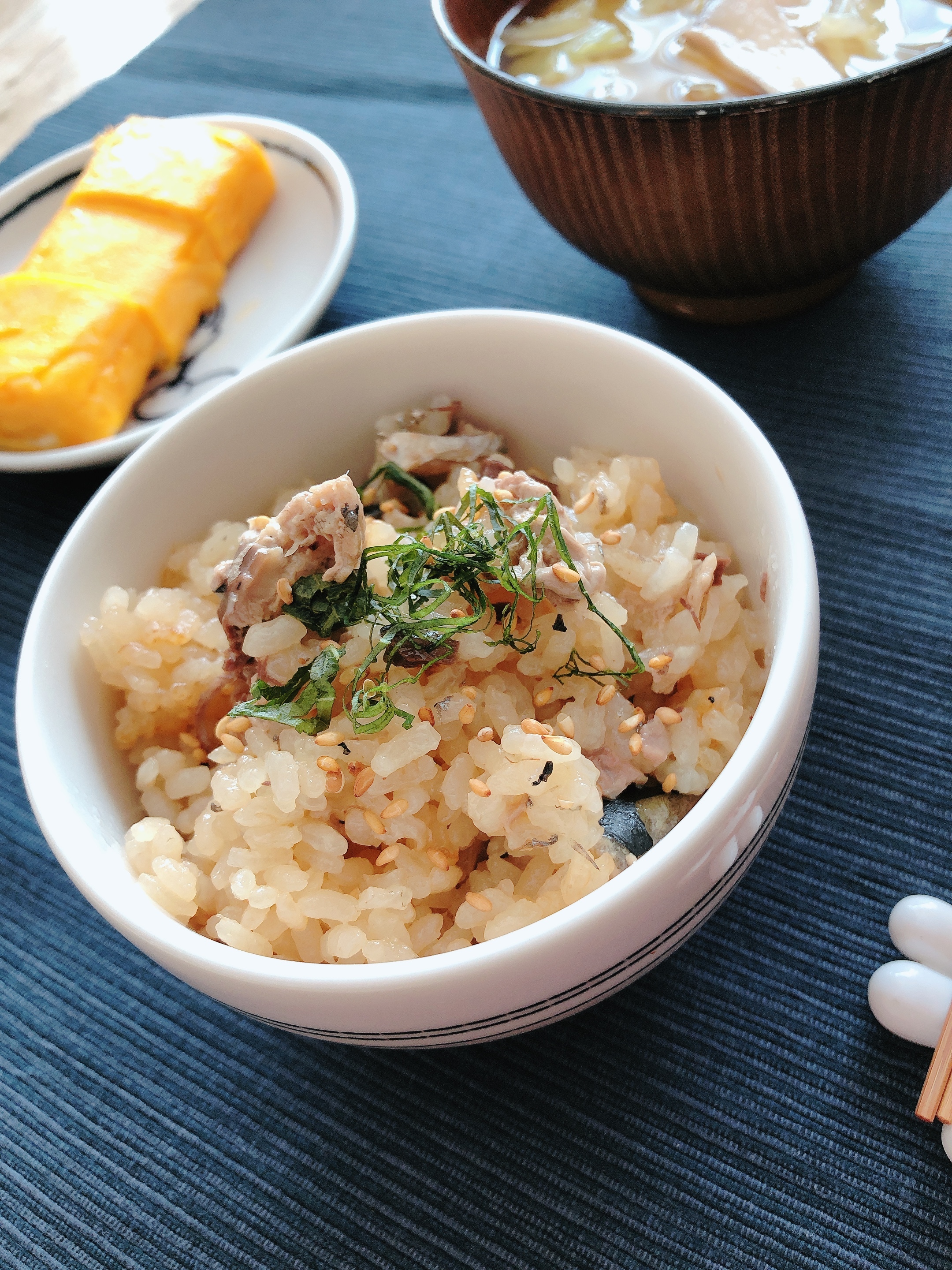 サバ缶使用♪バター香るサバの炊き込みご飯♪｜Oishiine!!（おいしいね!!）