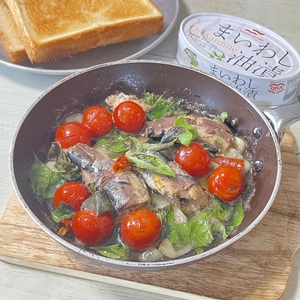いわしとトマトのオリーブオイル煮