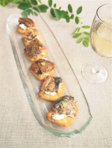 いわし蒲焼の和風カナッペ