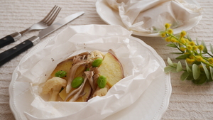 【レンジde簡単！】えだまめと温野菜のミルク蒸し