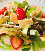 〜♡カンタン可愛い鯖缶春サラダ♡〜