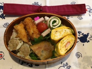 おさかなソーセージのピンチョスときゅうりとチーズのぐるぐる